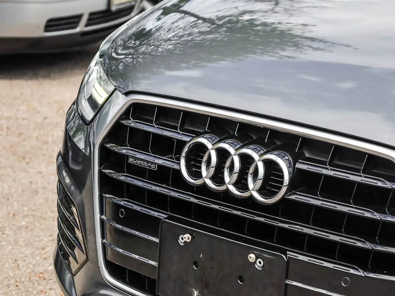 Audi Q3 снимка Audi Q3