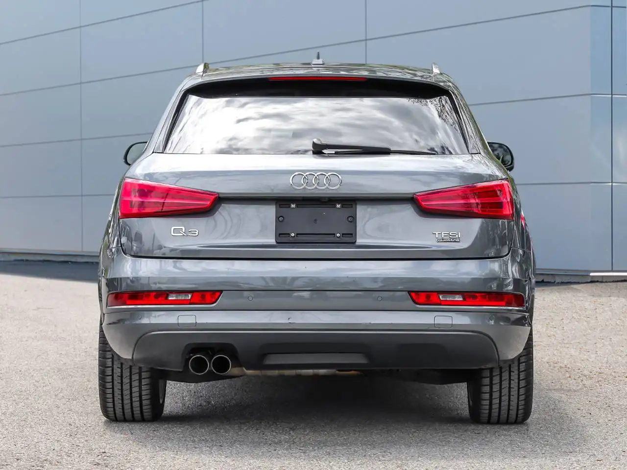 Audi Q3 снимка Audi Q3