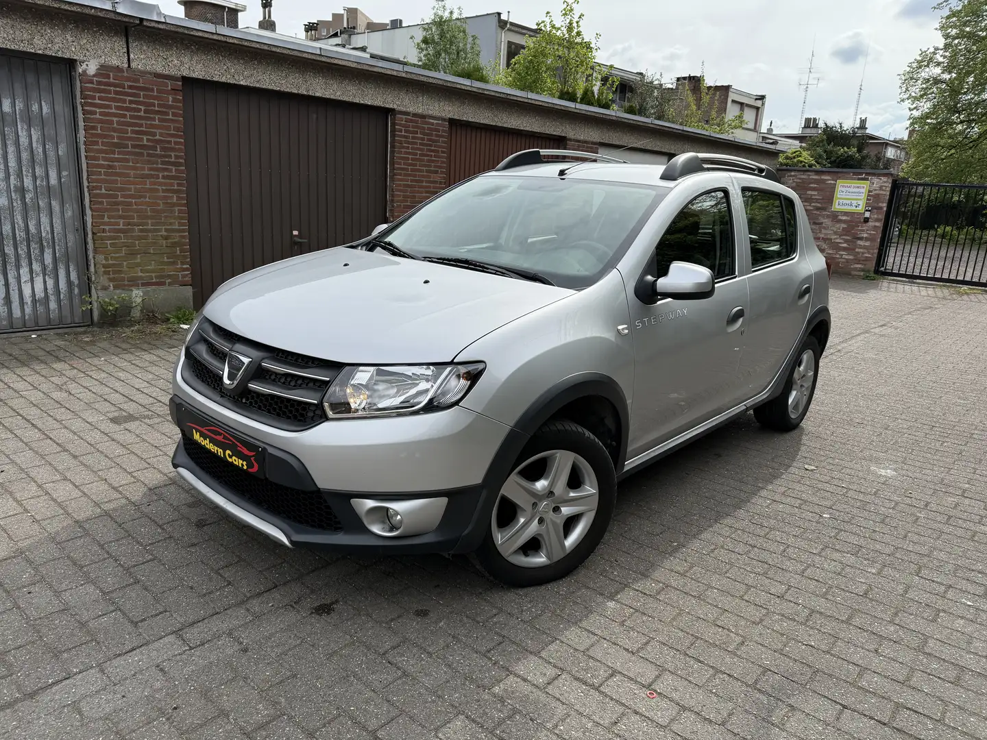 Dacia Sandero Sandero Stepway TCe 90pk - 1