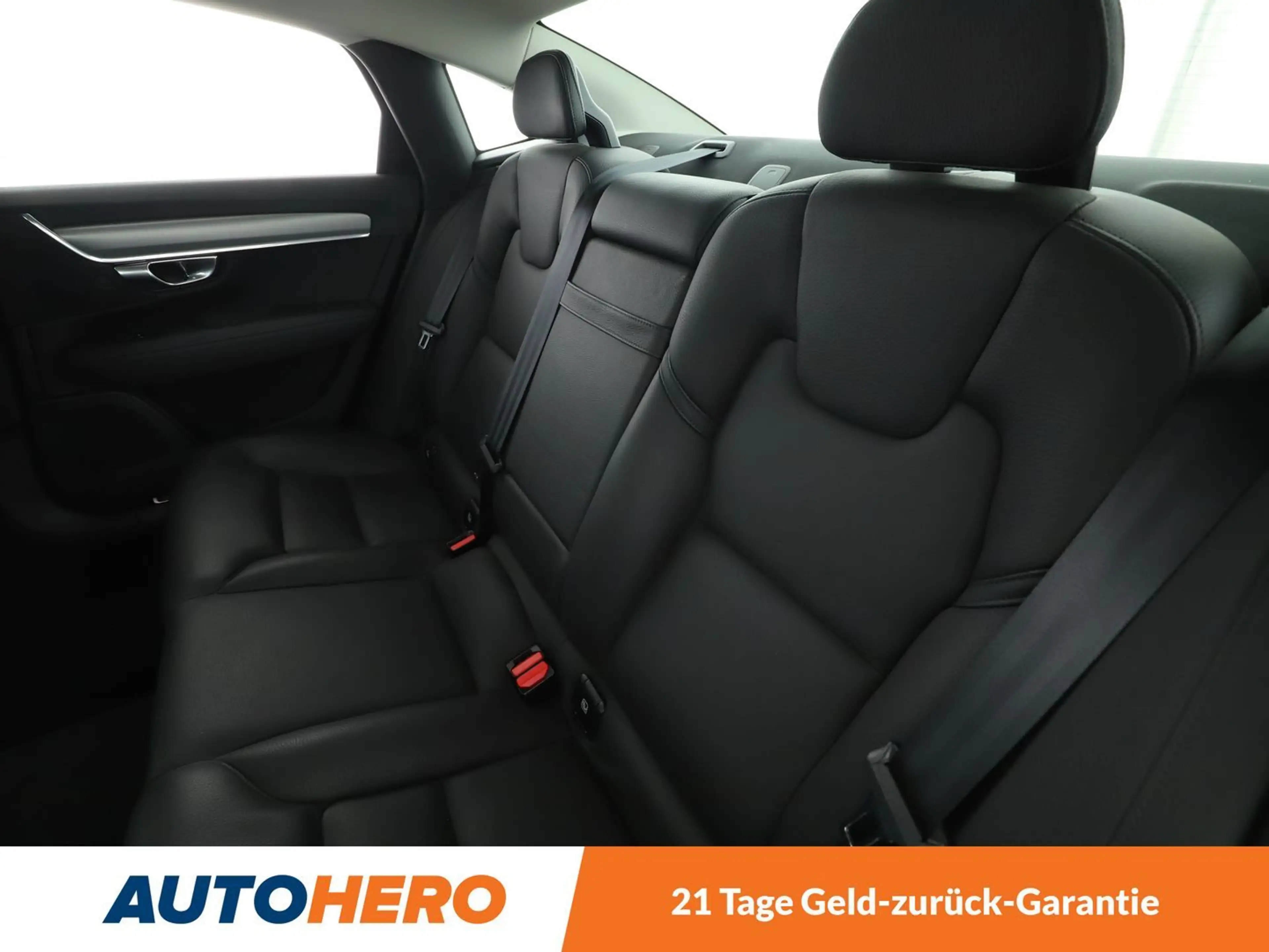 Volvo S90 2.0 T4 Momentum Aut.*NAVI*LED*ACC*CAM*PDC*SHZ* — photo 14