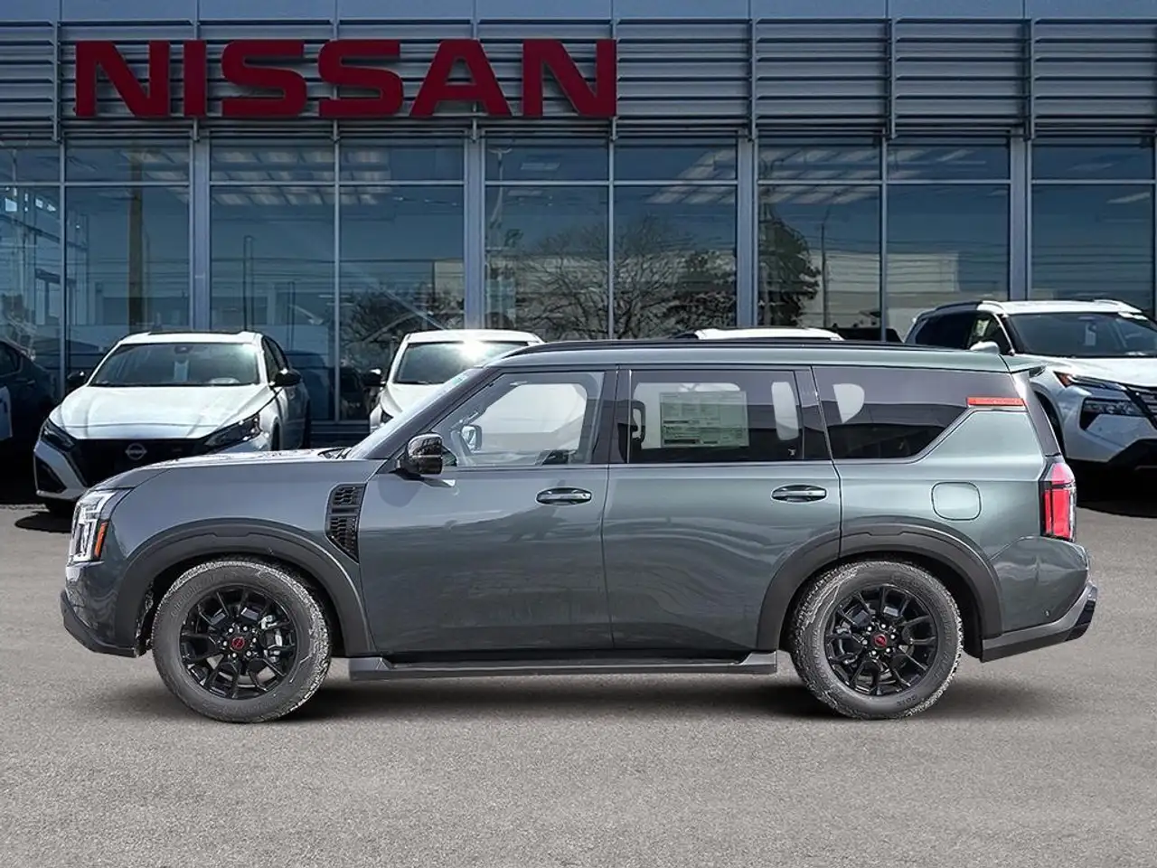 Nissan Armada снимка Nissan Armada