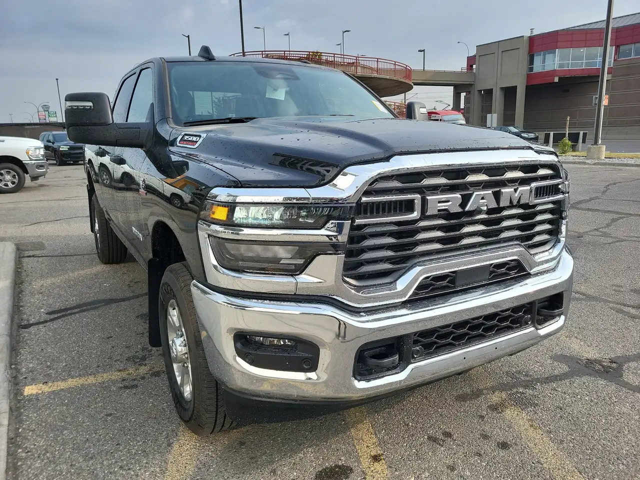 RAM 3500 снимка RAM 3500