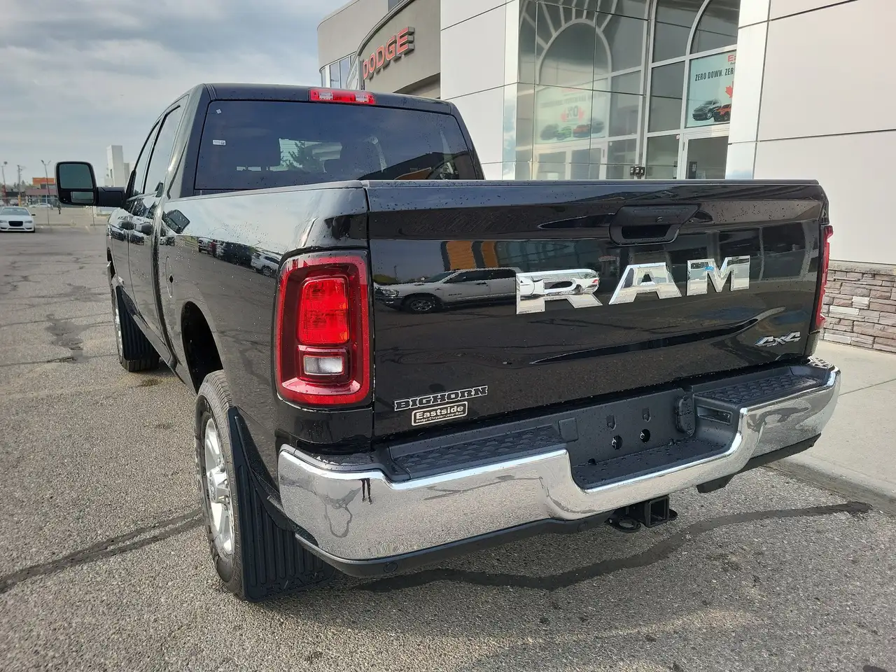 RAM 3500 снимка RAM 3500