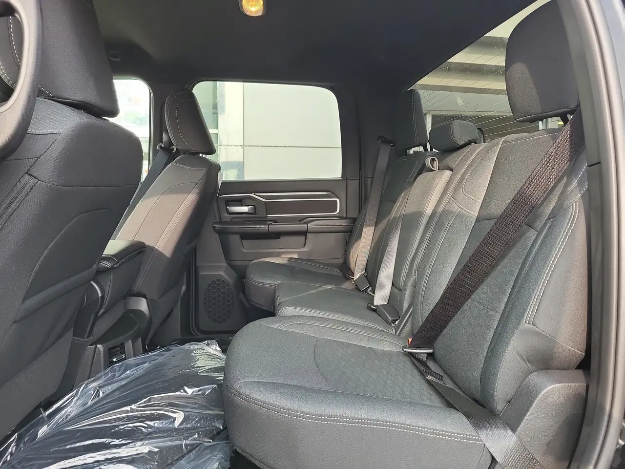RAM 3500 снимка RAM 3500