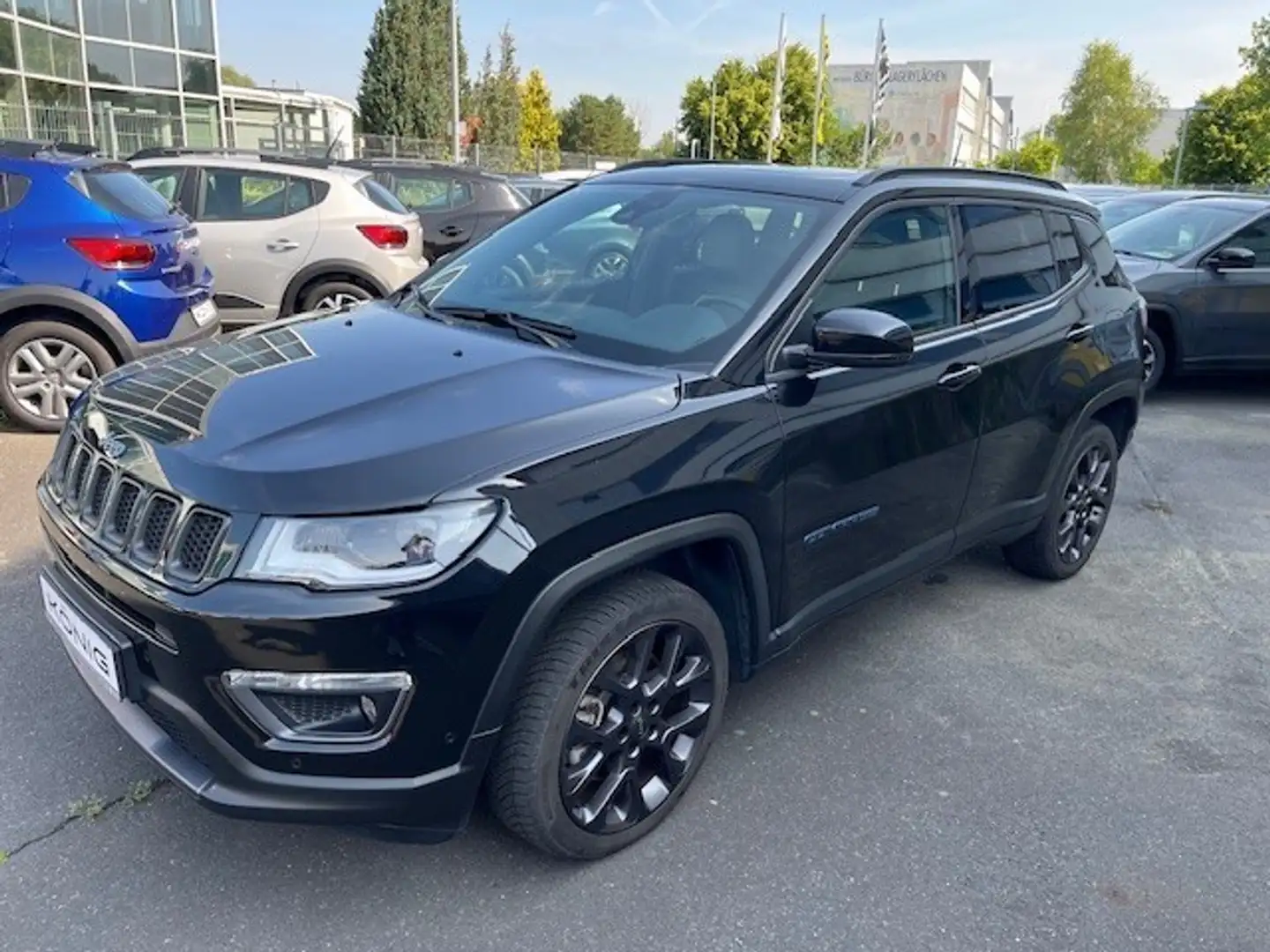 Jeep Compass 1.3 PHEV S Allrad *CarPlay*Kamera*Leder* Zwart - 1