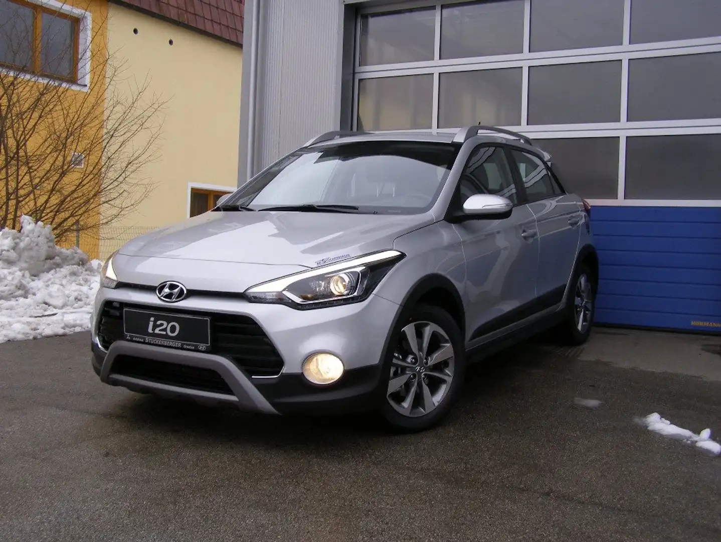Hyundai i20 Active GB Level 3 1,0 T-GDi b0b90 Silber - 1