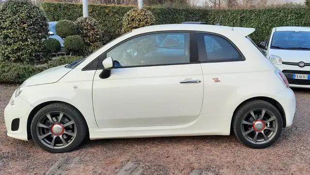 Abarth 500 500 1.4 16v t. t-jet Custom 135cv E6