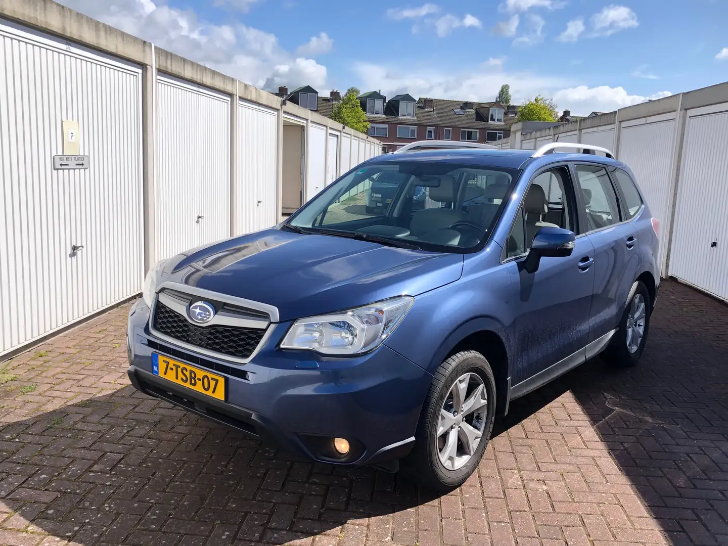 Subaru Forester Forester 2.0 D Executive Blauw - 1
