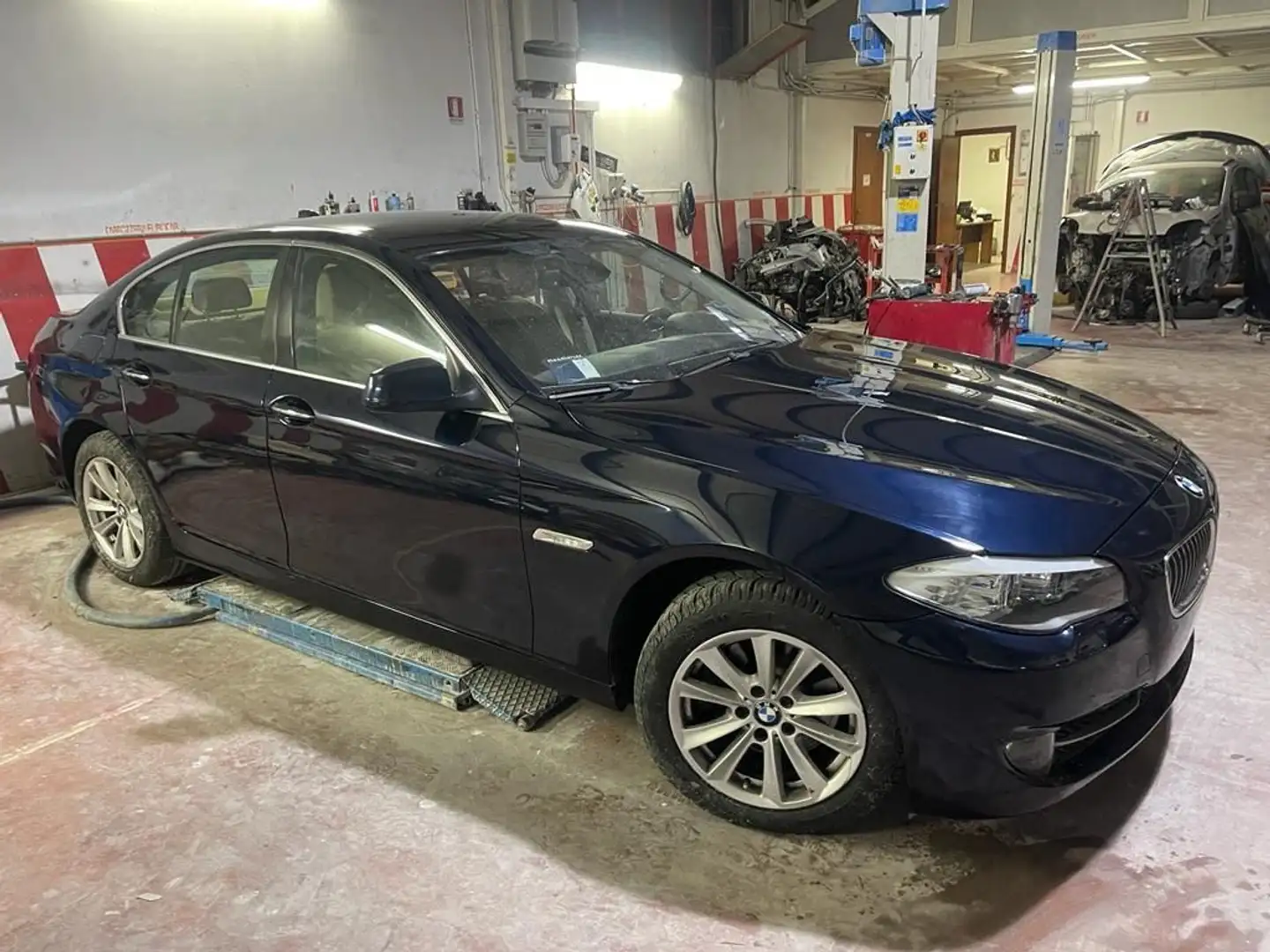 BMW 520 520d - 2