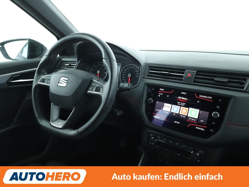 SEAT Arona 1.5 TSI ACT FR*NAVI*LED*TEMPO* — photo 13