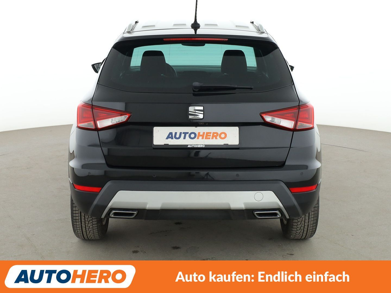 SEAT Arona 1.5 TSI ACT FR*NAVI*LED*TEMPO* — photo 5
