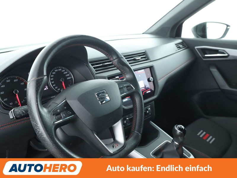 SEAT Arona 1.5 TSI ACT FR*NAVI*LED*TEMPO* — photo 11