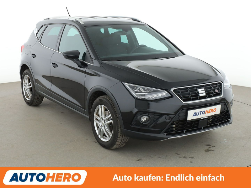 SEAT Arona 1.5 TSI ACT FR*NAVI*LED*TEMPO* — photo 8