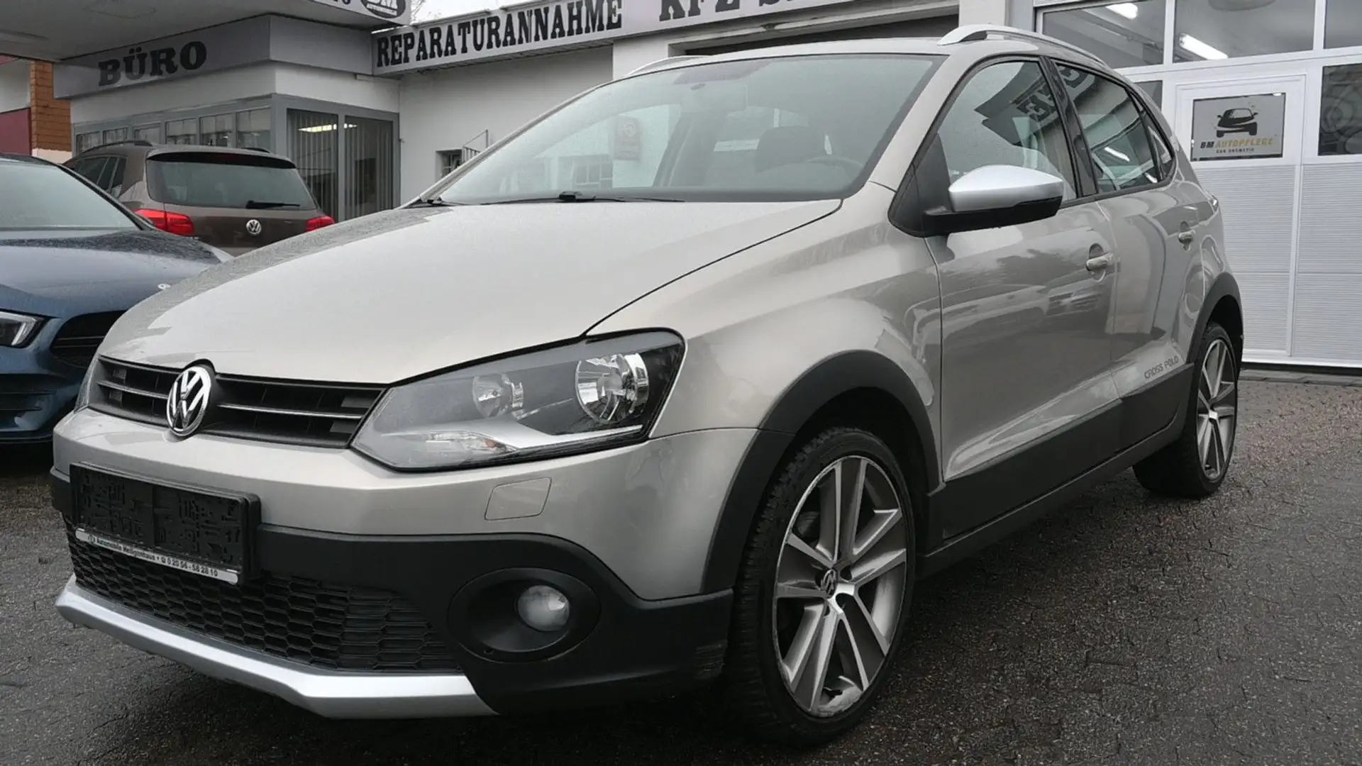 Volkswagen Polo V Cross*DSG*Ahk*Tempo*Klima*Erst 48000km Beige - 1