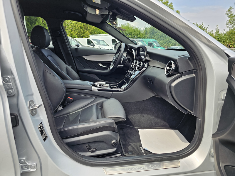 Mercedes-Benz C 200 d T AMG Line LED LEDER NAVI AHK AUS 2.HAND — photo 8