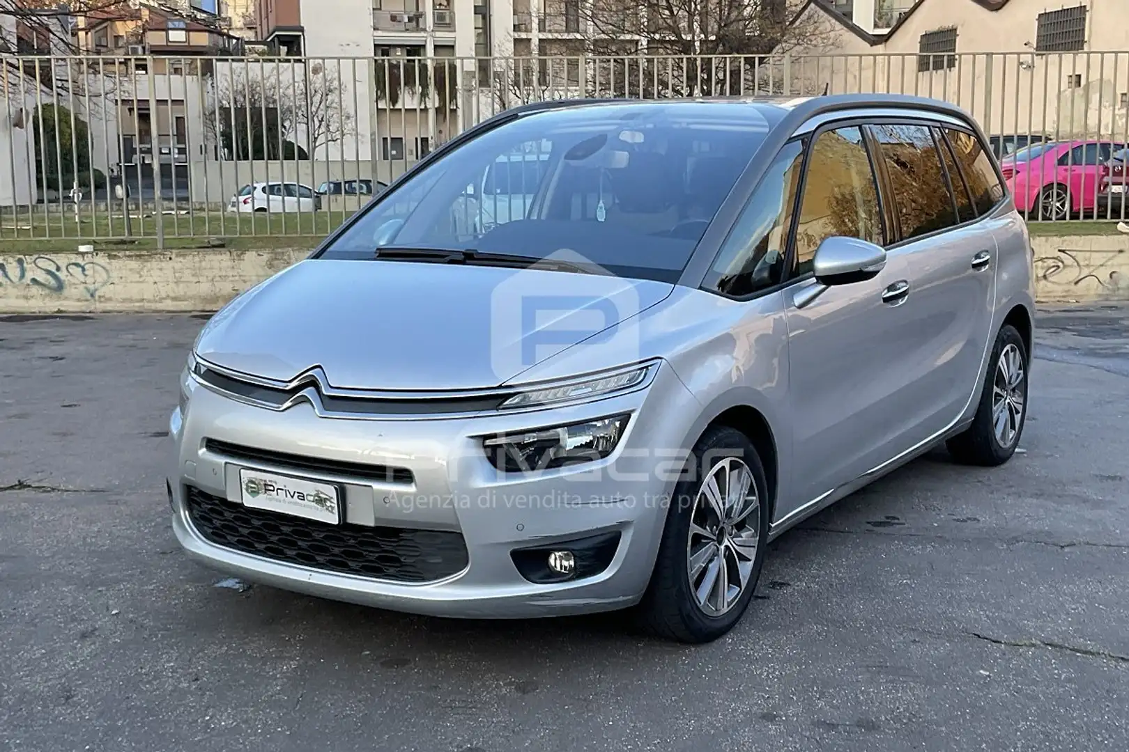 Citroen Grand C4 Picasso 1.6 e-HDi 115 Exclusive Argento - 1
