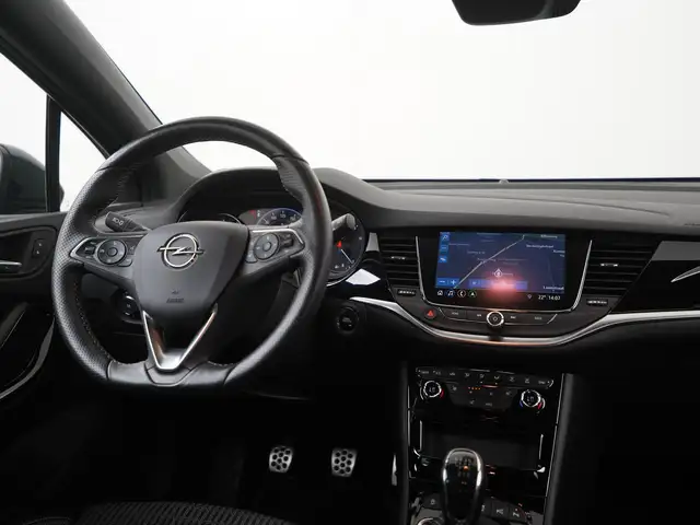 Opel Astra view 5