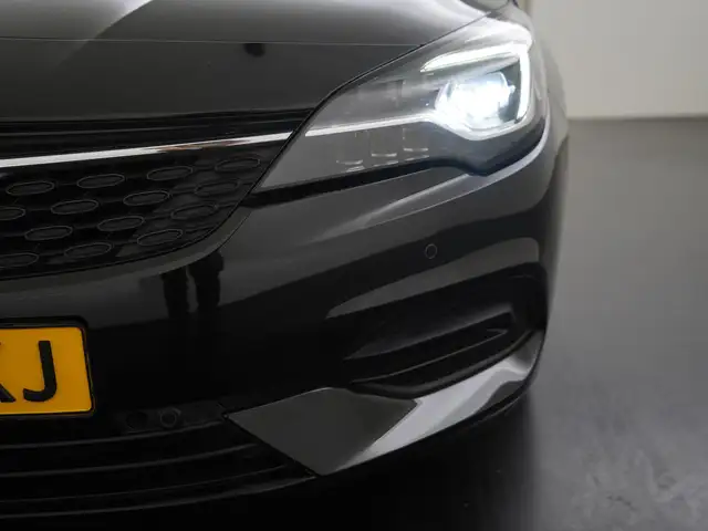 Opel Astra view 19