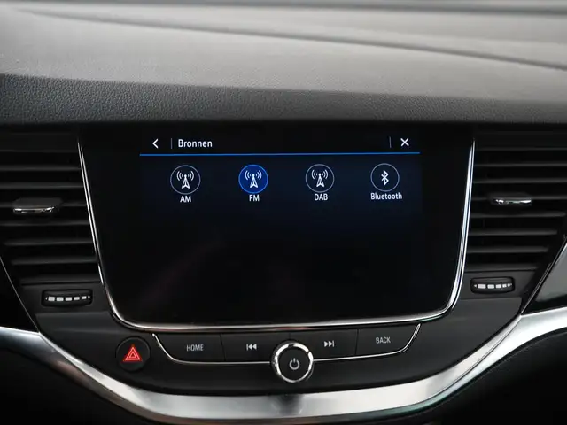 Opel Astra view 16