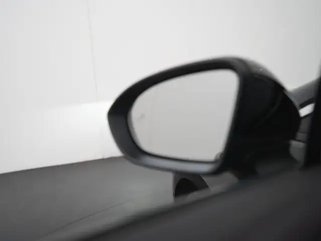 Opel Astra view 28