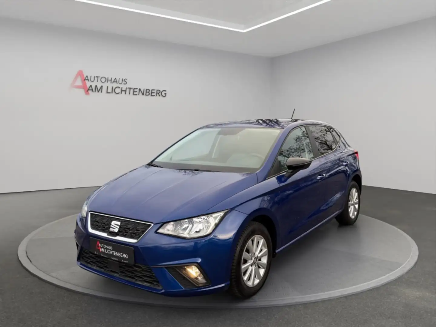 SEAT Ibiza Style 1.0 EcoTSI LED+ACC+CARPLAY+KEYLESS+ALLWETTER Bleu - 1