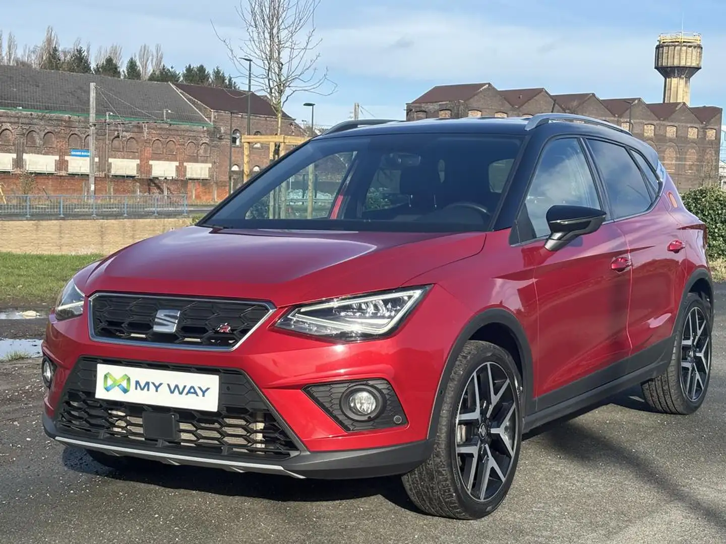 SEAT Arona 1.0 TSI FR 5d 85 DS8 M6 Rouge - 1