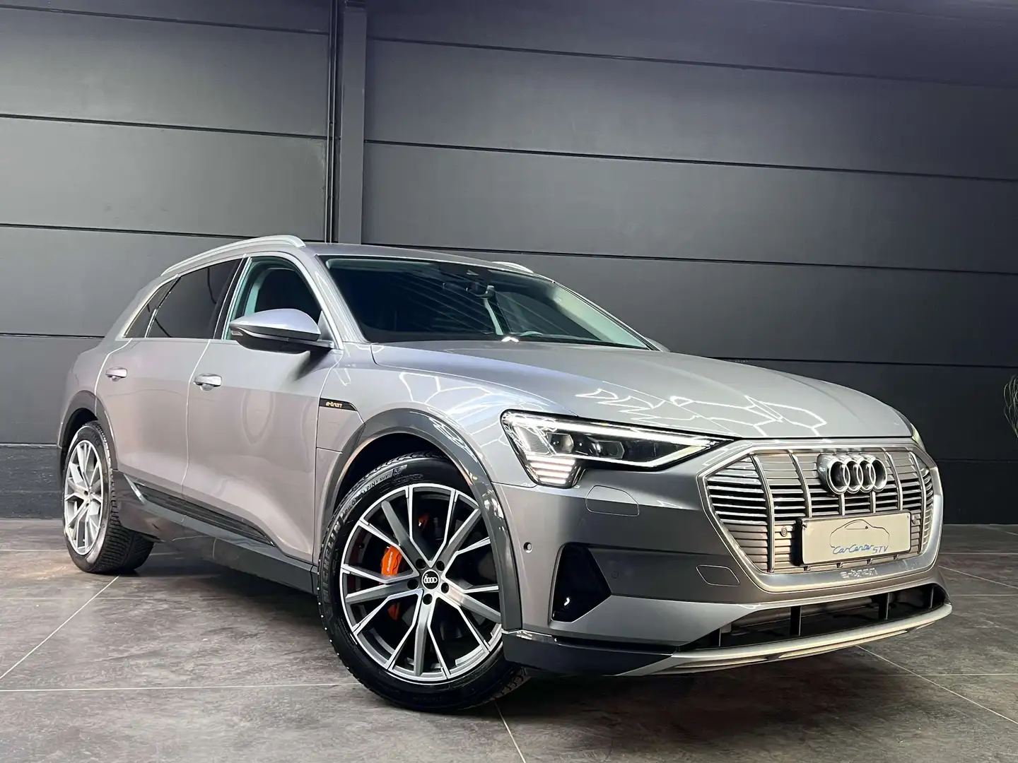 Audi e-tron 50 Quattro / Leder / Camera / RS 21\alu\u0027s Gris - 2