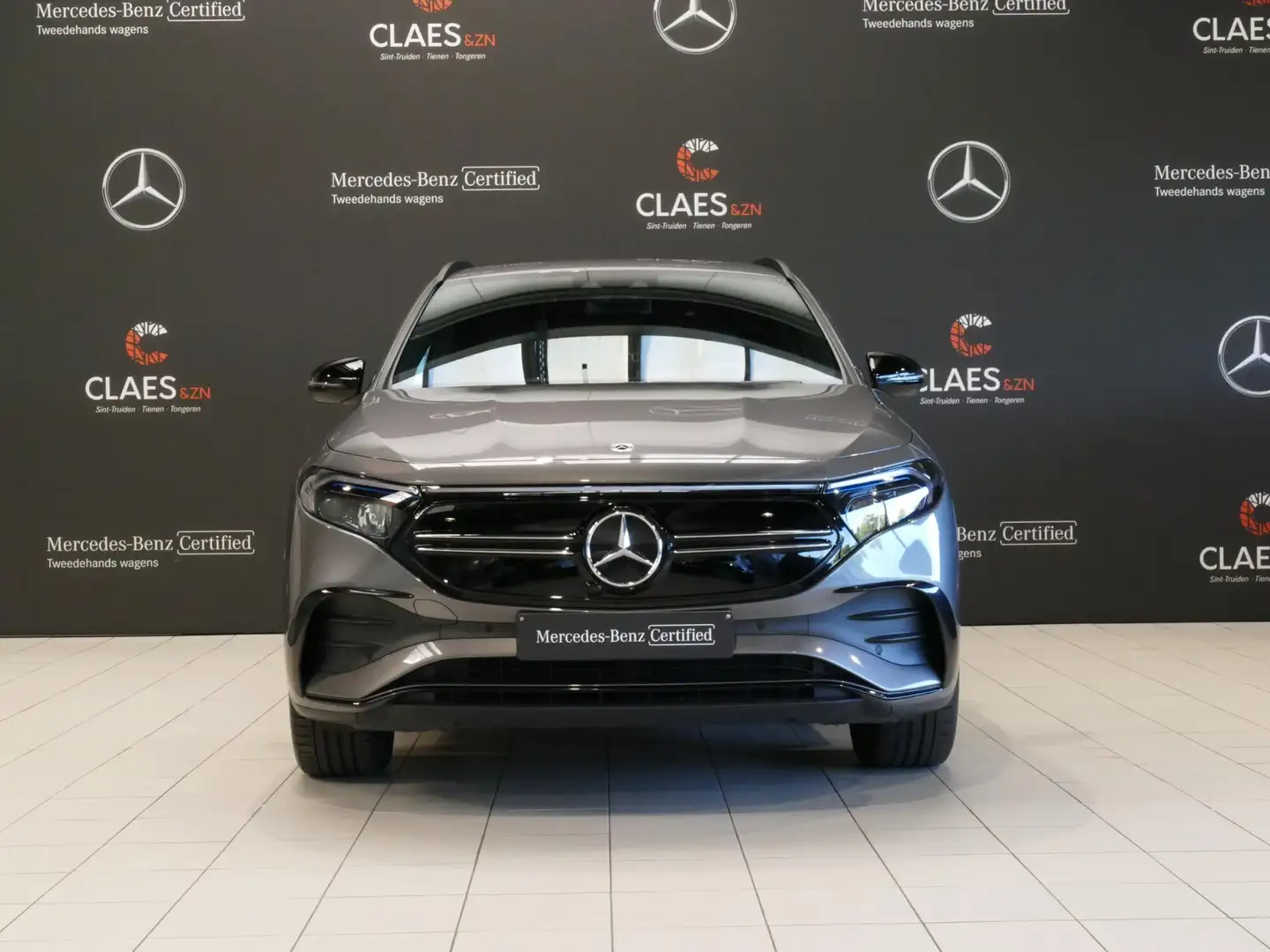 Mercedes-Benz EQA 250 AMG Line DOS 7772 Gris - 2