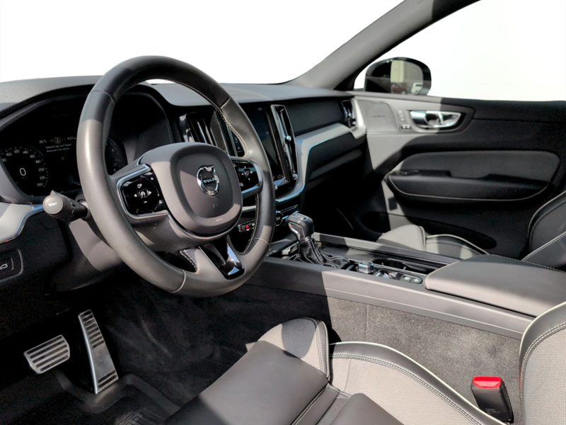 2021 Volvo XC60 T6 AWD R-Design **LOW KMS - CLEAN CF** thumb 9