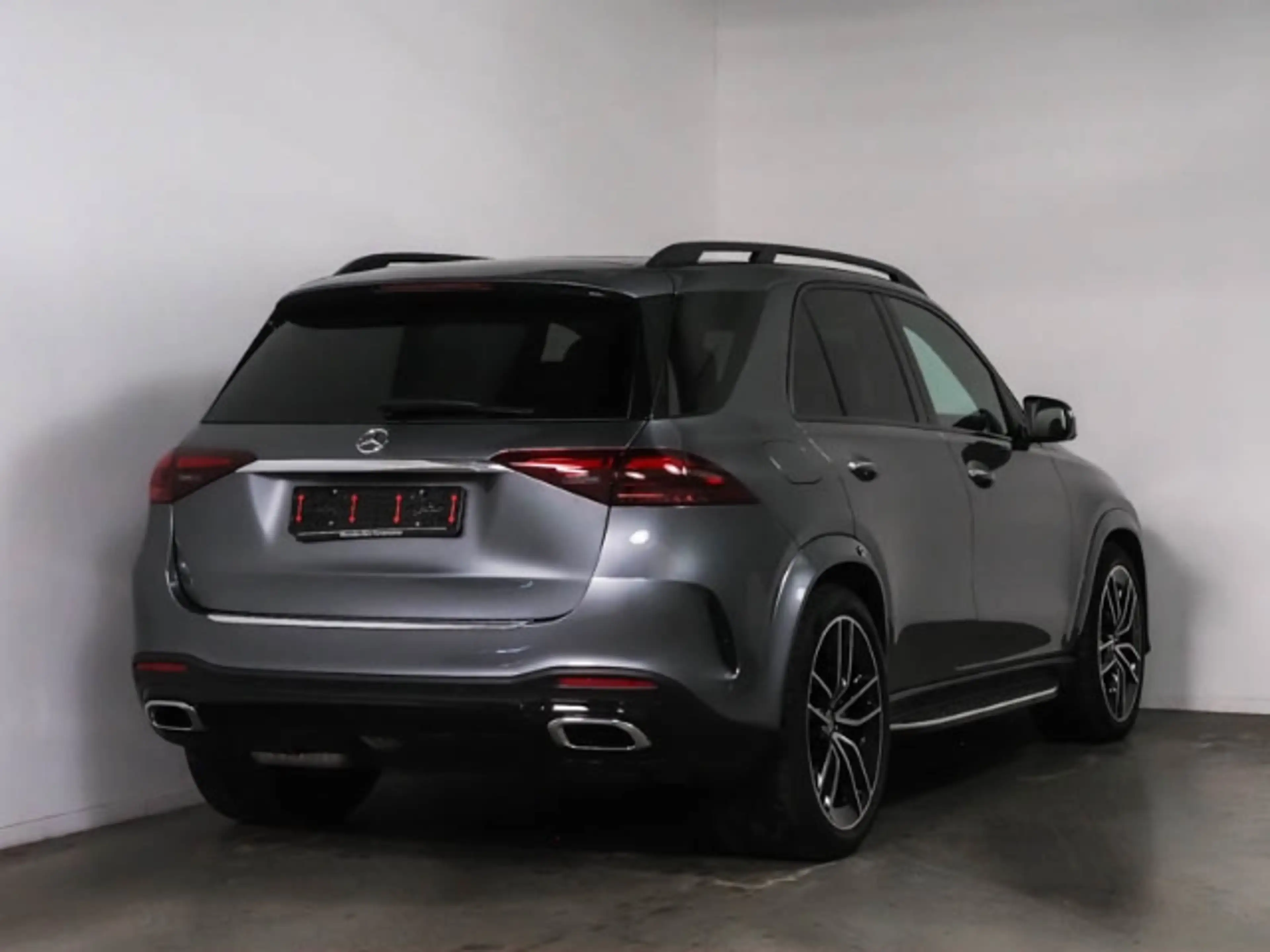Mercedes-Benz GLE 450 d 4Matic AMG Line Premium+Night NP133405 — photo 4