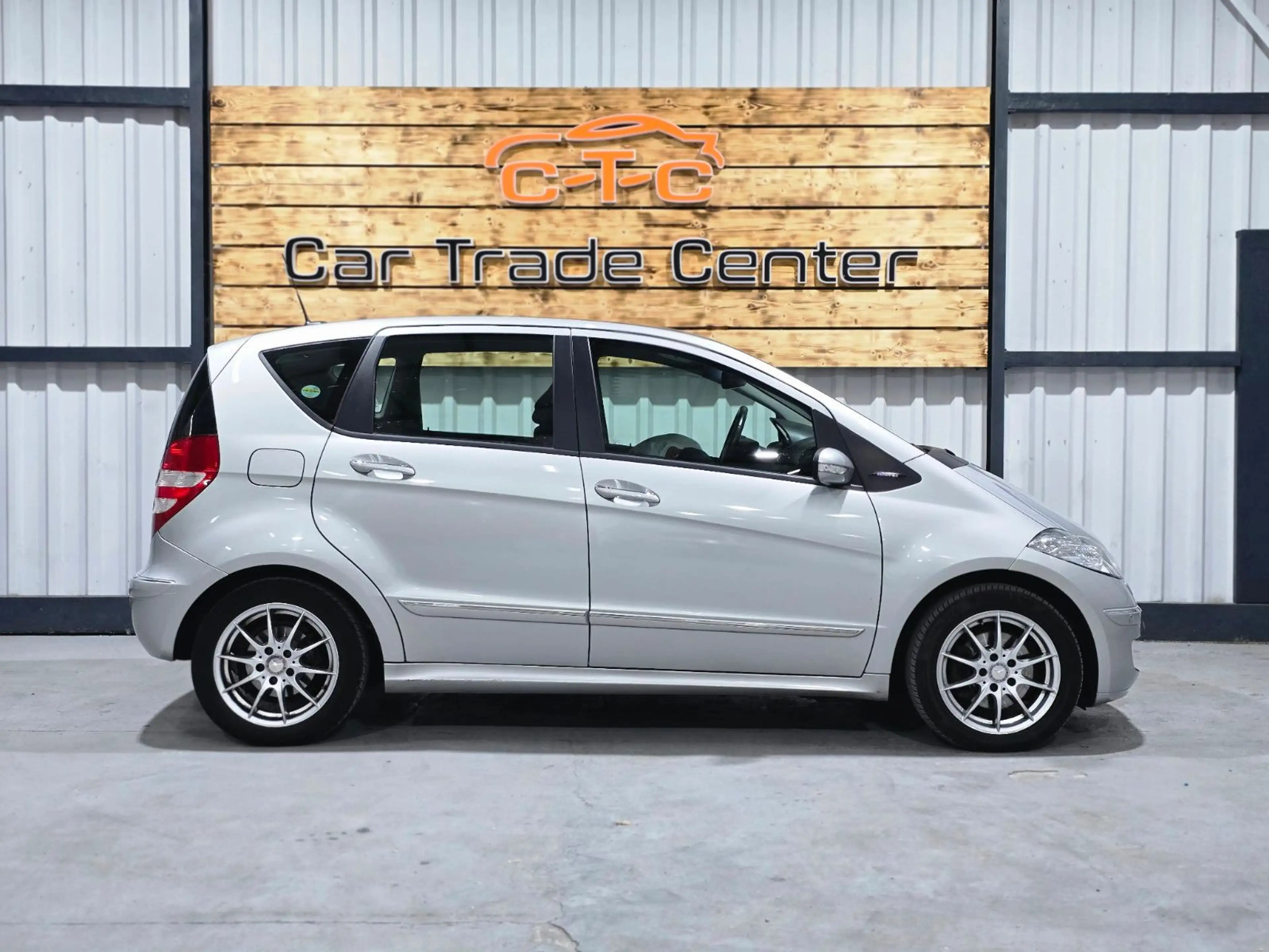 Mercedes-Benz A 200 A200 CDI Elegance/1.Hd/Automatik/Navi/TÜV-NEU — photo 11