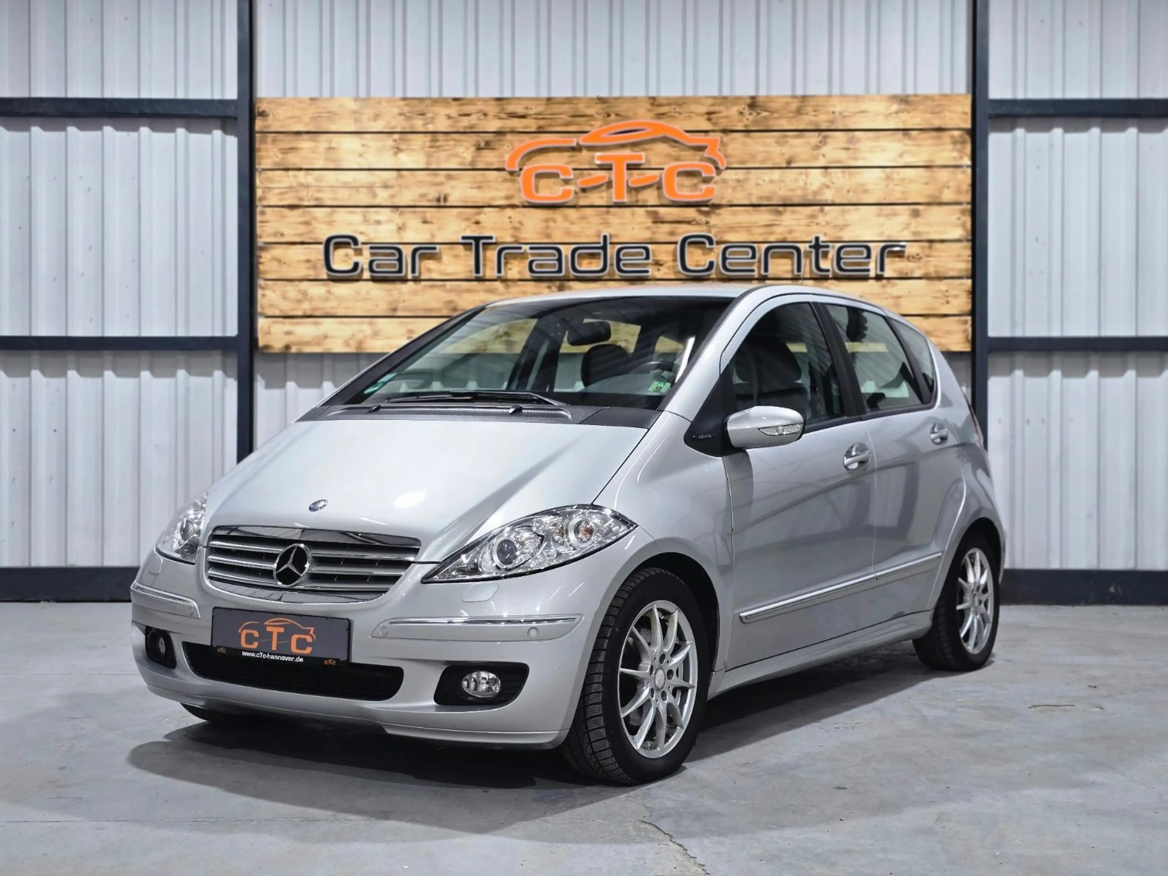 Mercedes-Benz A 200 A200 CDI Elegance/1.Hd/Automatik/Navi/TÜV-NEU