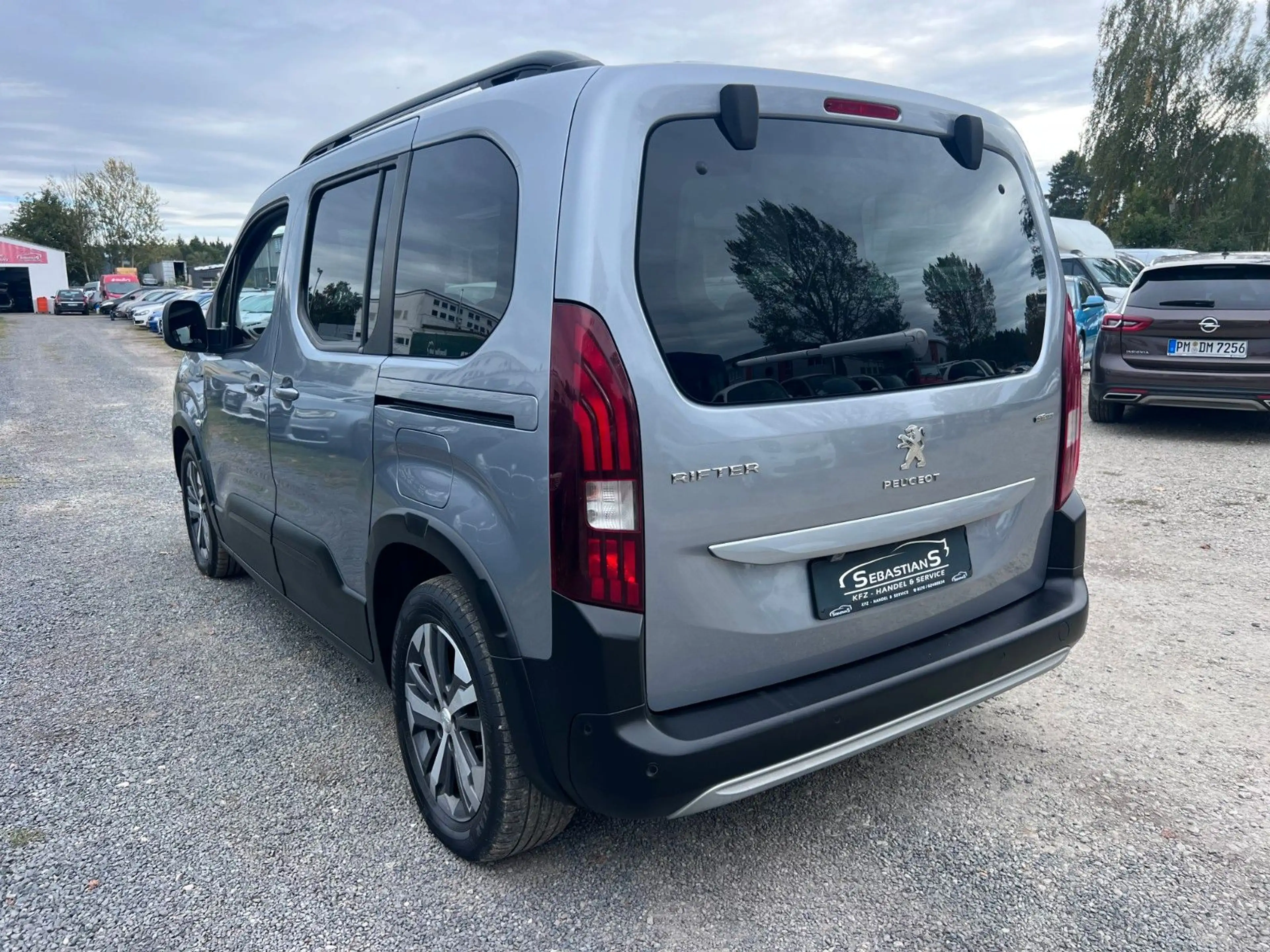 Peugeot Rifter GT Kamera Navi Panorama Tempomat Tüv neu — photo 6