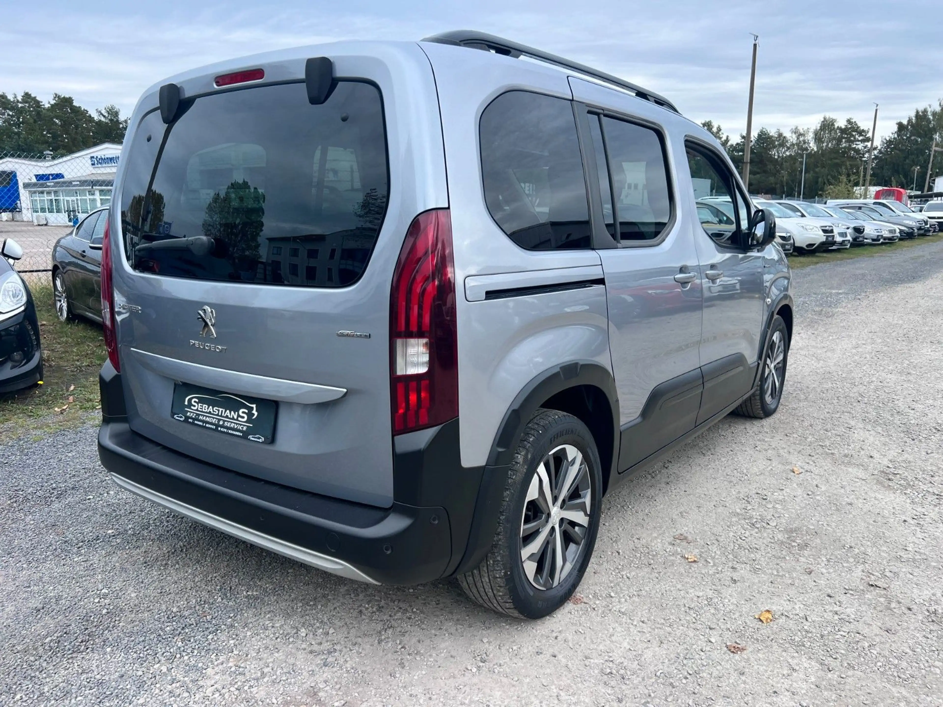 Peugeot Rifter GT Kamera Navi Panorama Tempomat Tüv neu — photo 4