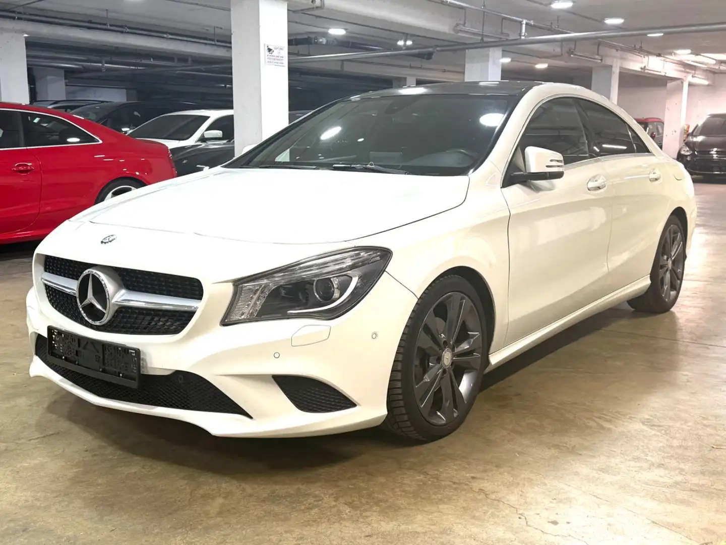 Mercedes-Benz CLA 220 CDI/d 4Matic BiXenon~Navi~PanoramaDach Blanc - 1