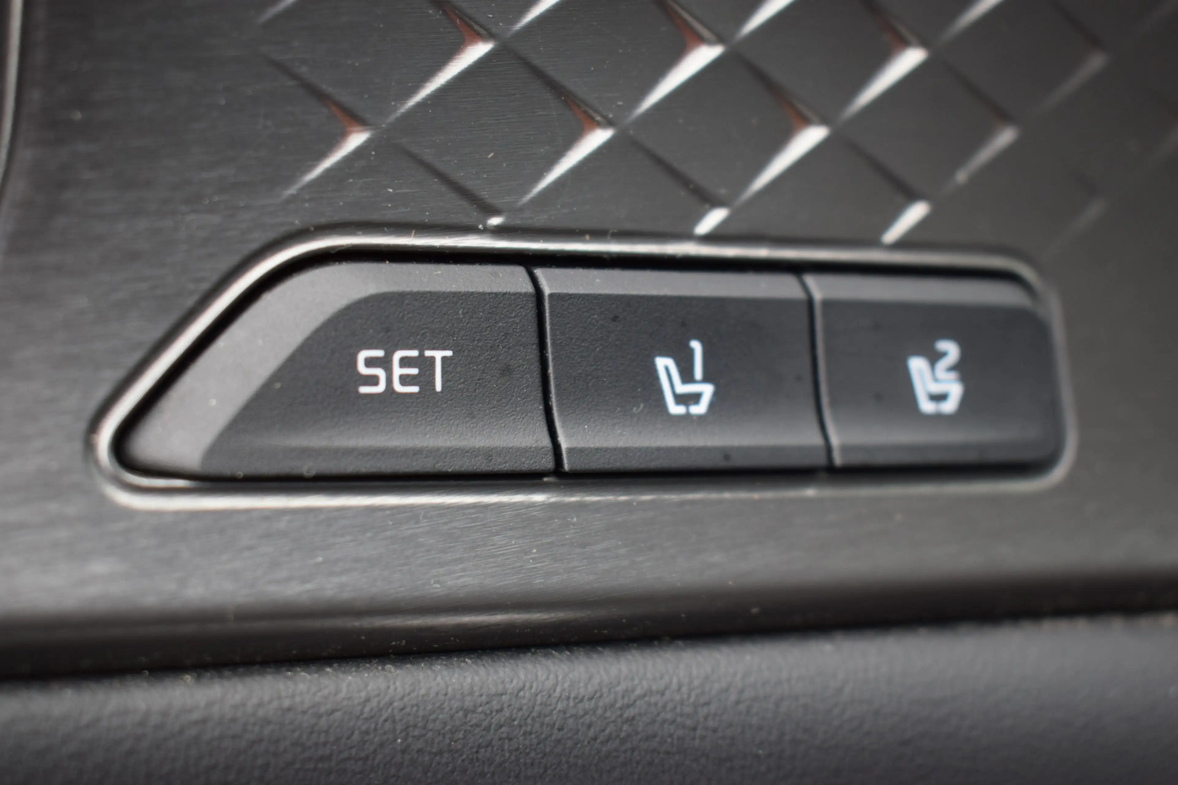 Kia Sorento 1.6 T-GDI Plug-in Hybrid 4WD ExecutiveLine 7p. | T — photo 6