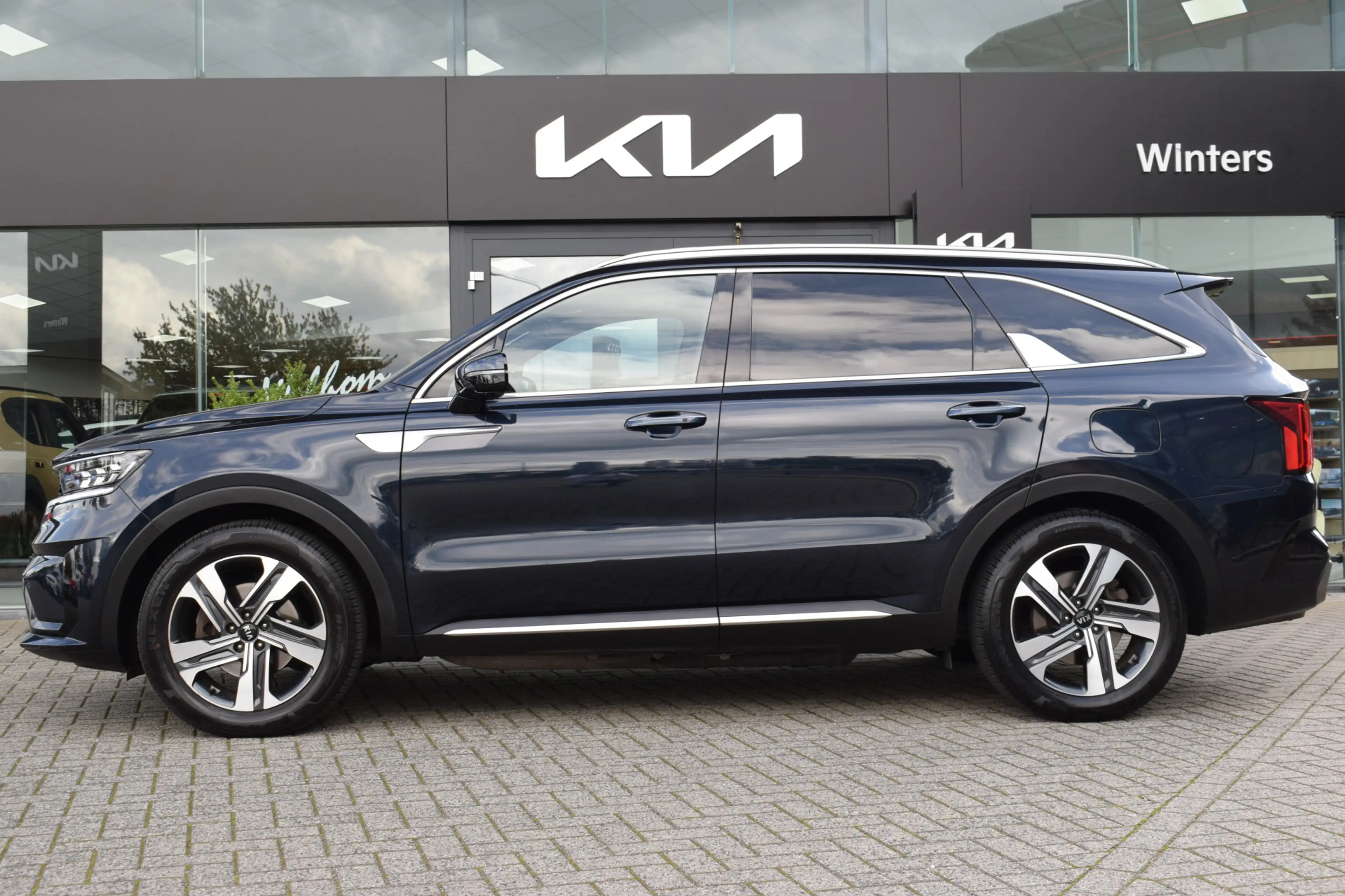 Kia Sorento 1.6 T-GDI Plug-in Hybrid 4WD ExecutiveLine 7p. | T — photo 30