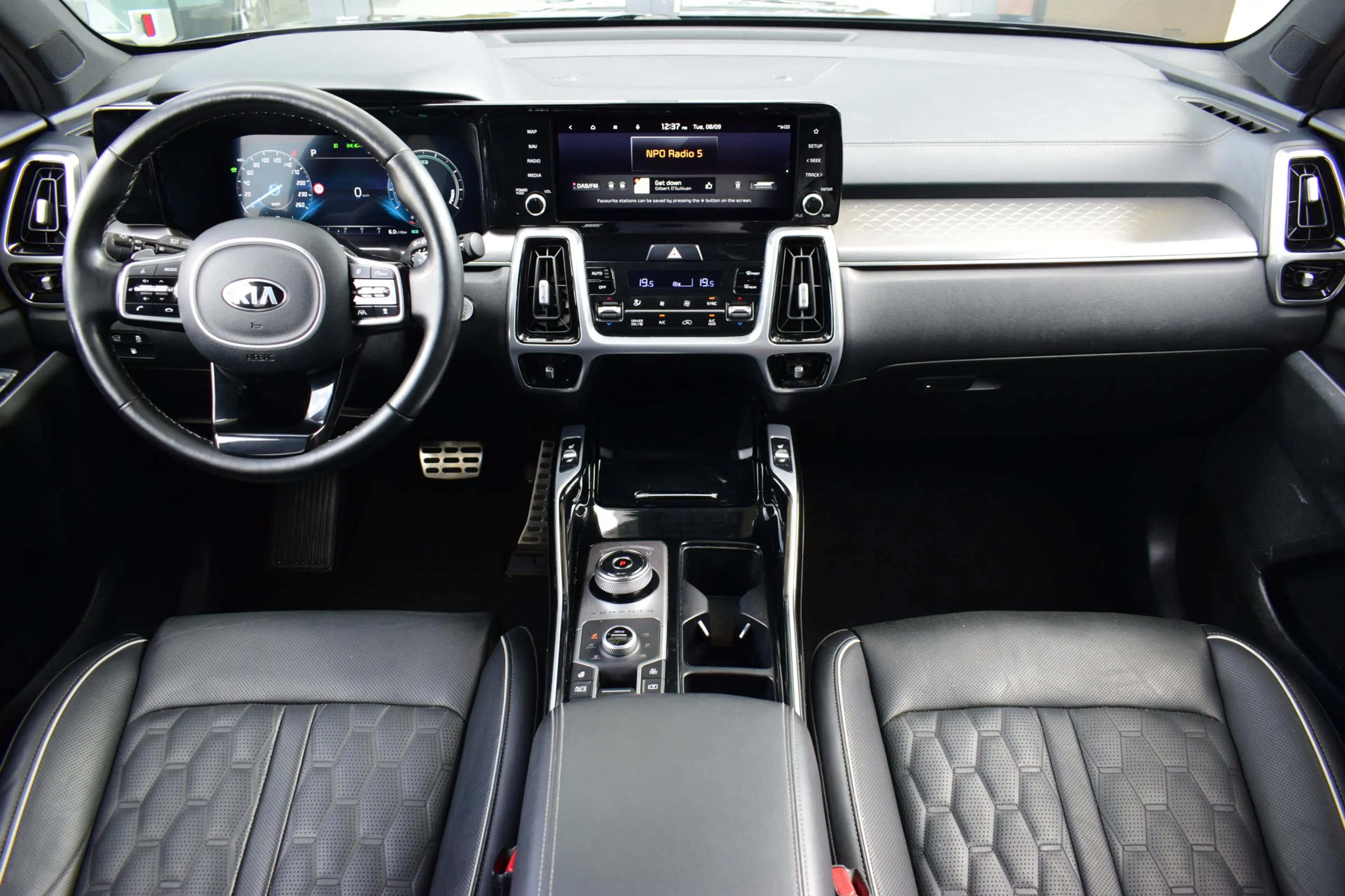 Kia Sorento 1.6 T-GDI Plug-in Hybrid 4WD ExecutiveLine 7p. | T — photo 3