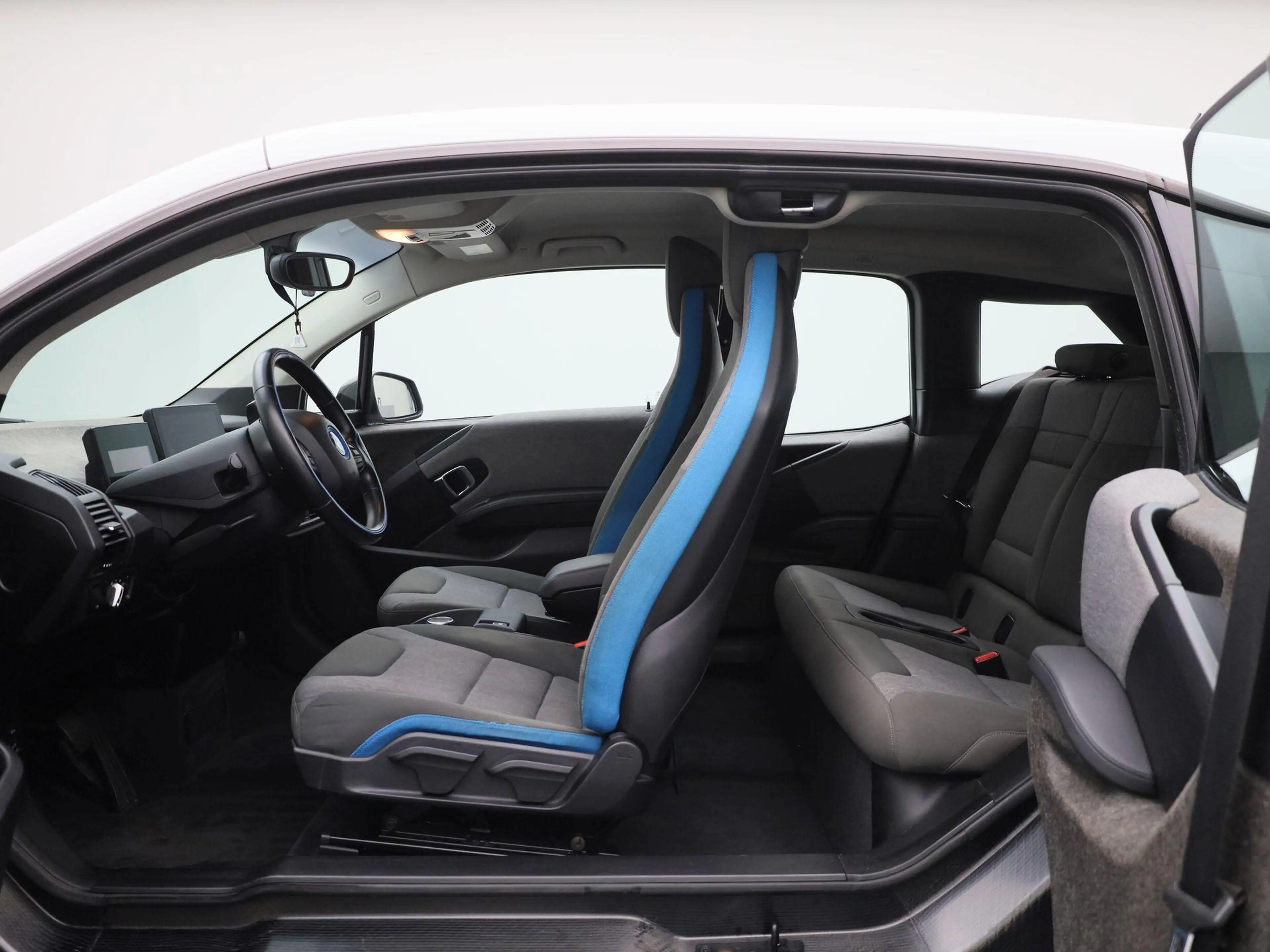 BMW i3 Basis Comfort 22 kWh | Wordt Verwacht | Achteruitr — photo 14