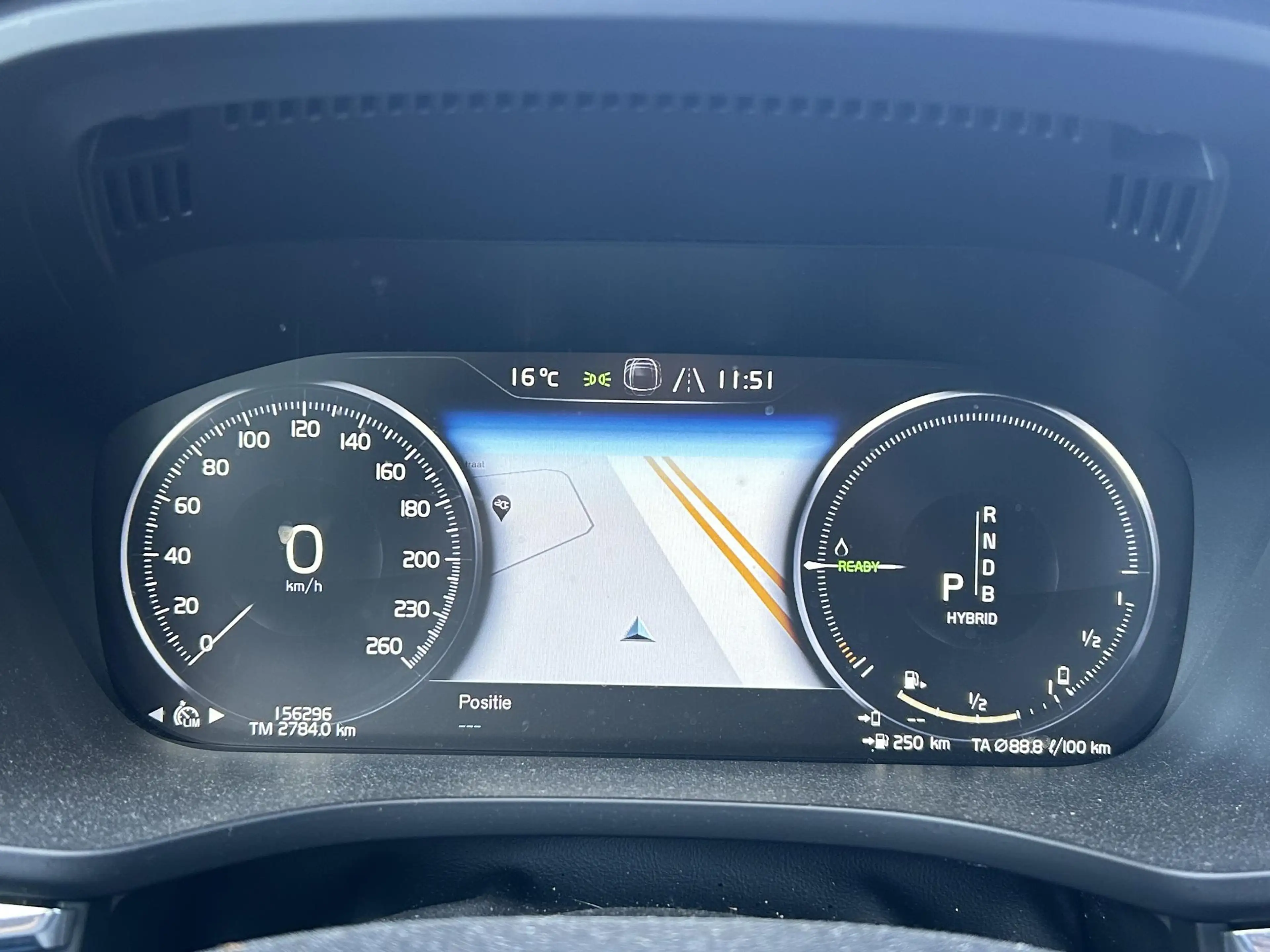 Volvo XC60 2.0 T8 Twin Engine AWD Inscription | Panoramadak | — photo 4