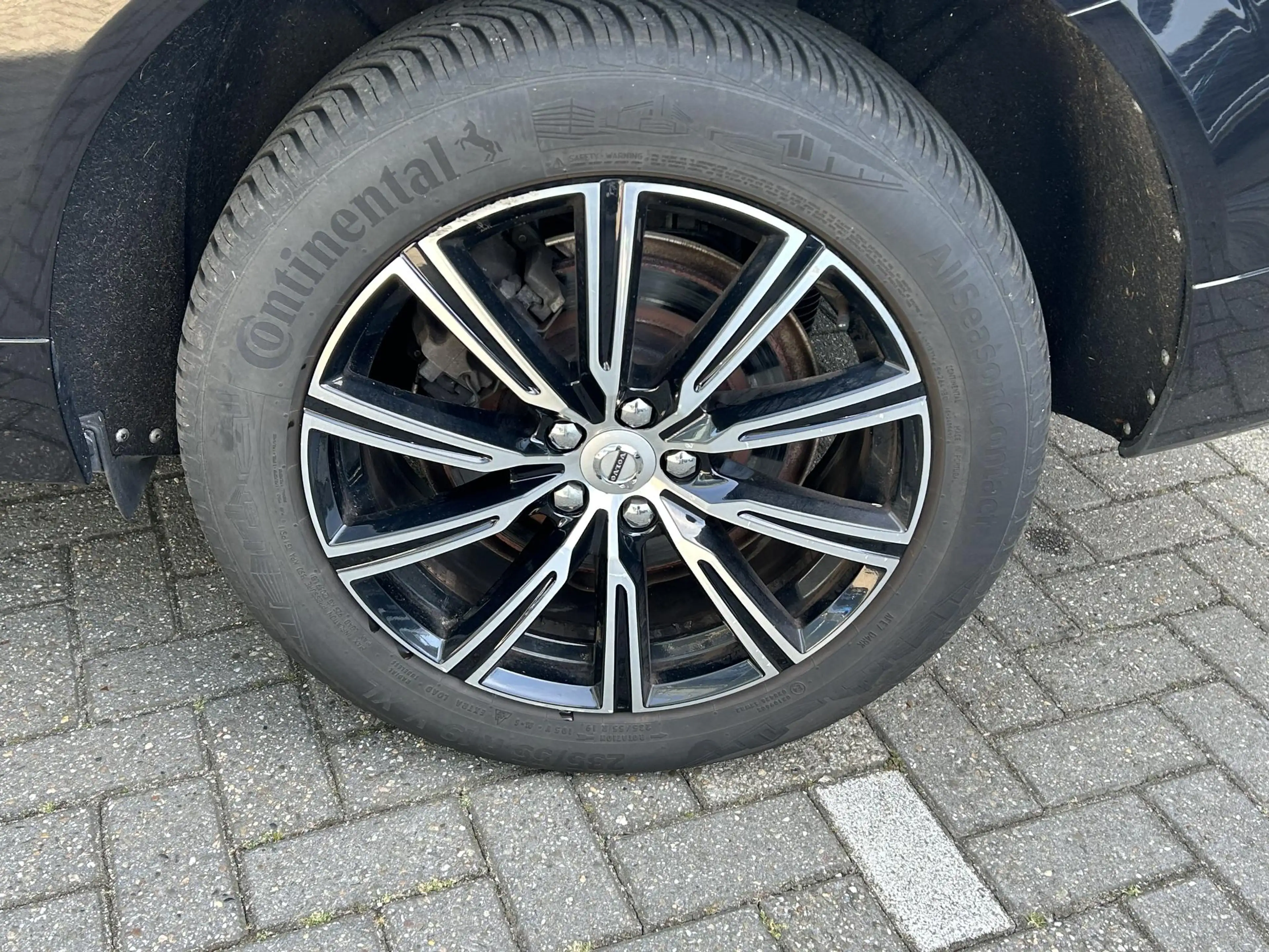 Volvo XC60 2.0 T8 Twin Engine AWD Inscription | Panoramadak | — photo 23