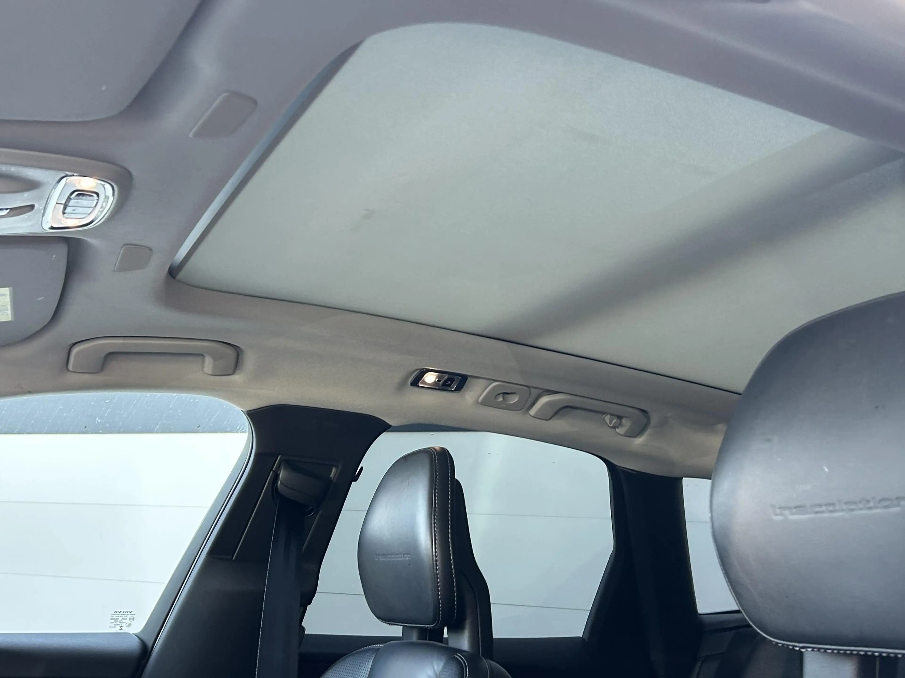 Volvo XC60 2.0 T8 Twin Engine AWD Inscription | Panoramadak | — photo 15