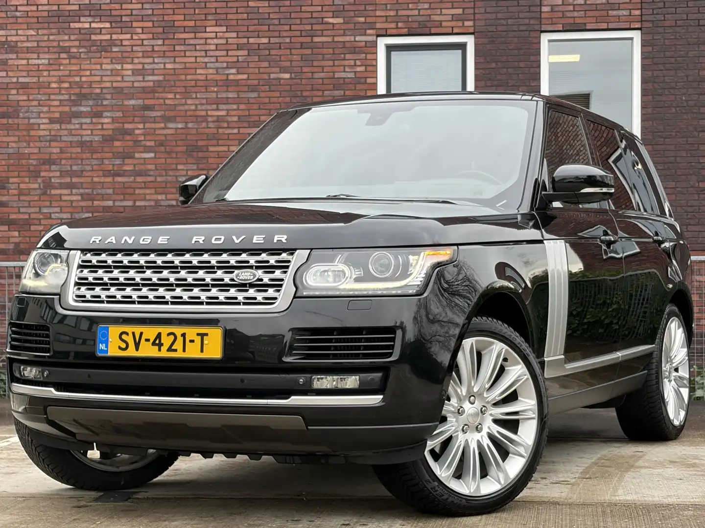 Land Rover Range Rover 3.0 TDV6 Vogue 260pk | Audio-navigatie full map + Schwarz - 1