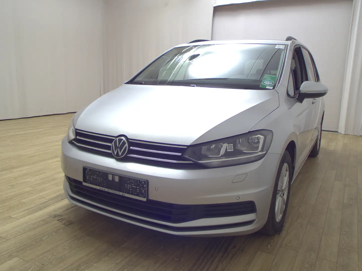 Volkswagen Touran 2.0 TDI Comf. Navi AHK ACC SHZ Alcantara Silber - 2