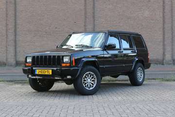 Cherokee 2.5TD SE - Elek. stoelen, cruise, airco