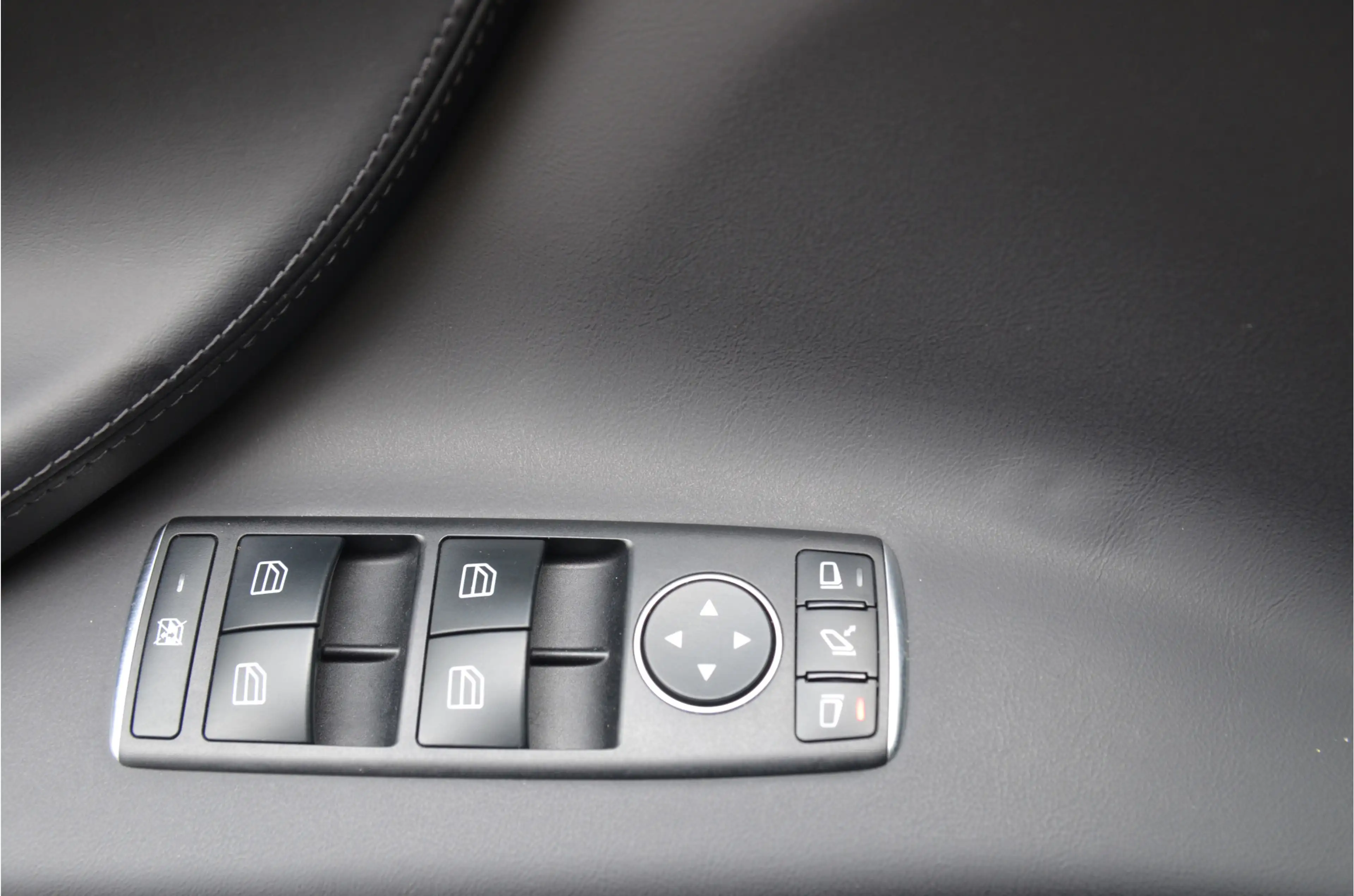 Tesla Model X 100D 6p. AutoPilot3.0 — photo 32