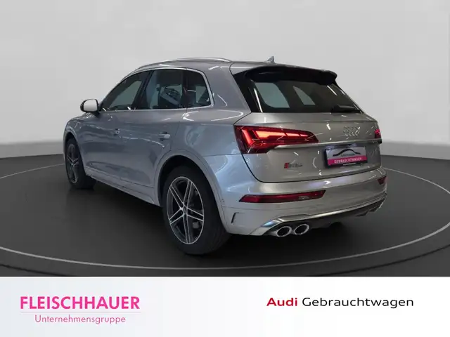 Audi SQ5 view 5