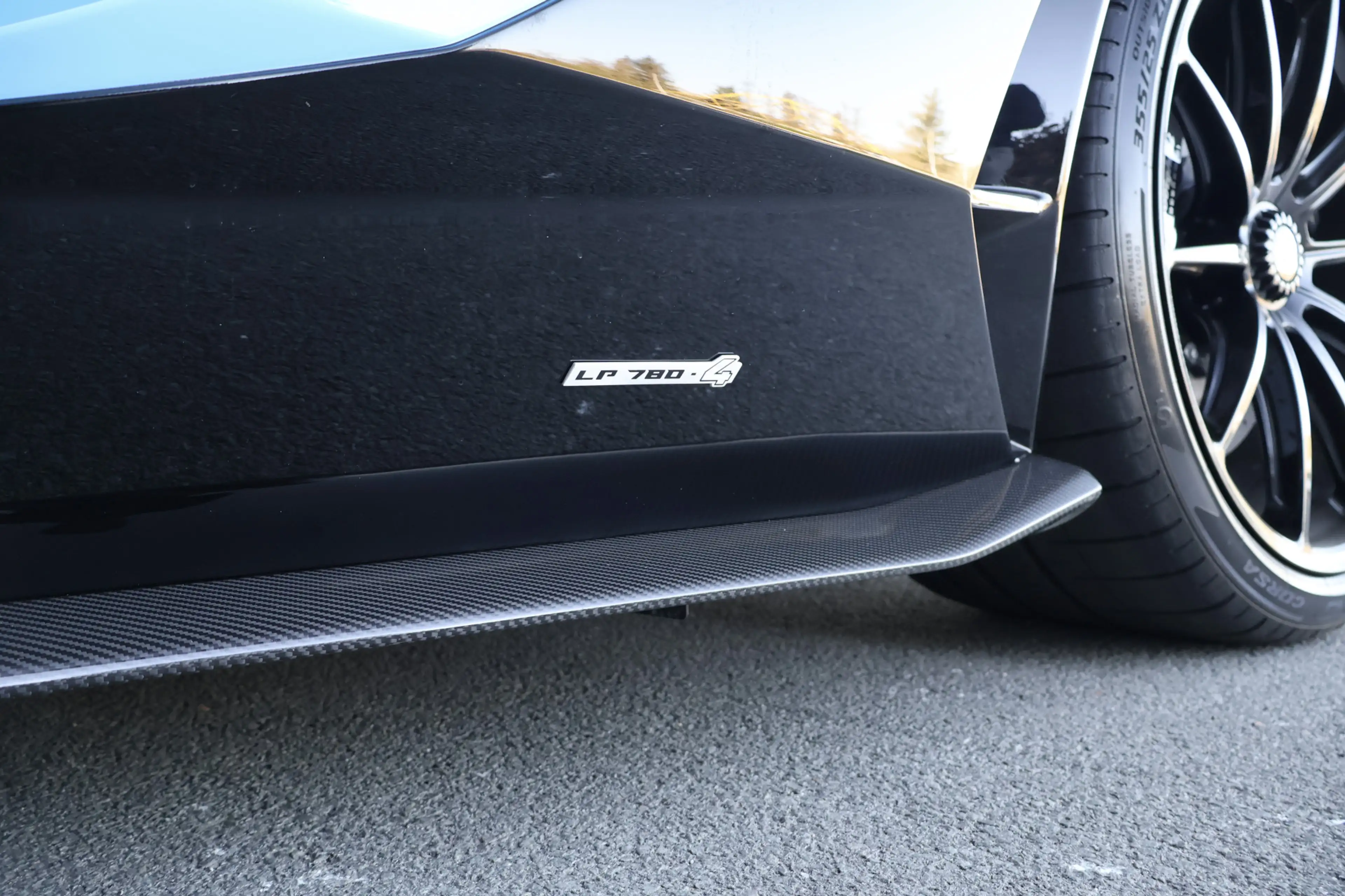 Lamborghini Aventador Ultimae 6.5 V12 | 1 OF 350 | AD PERSONAM EXTERIOR — photo 23