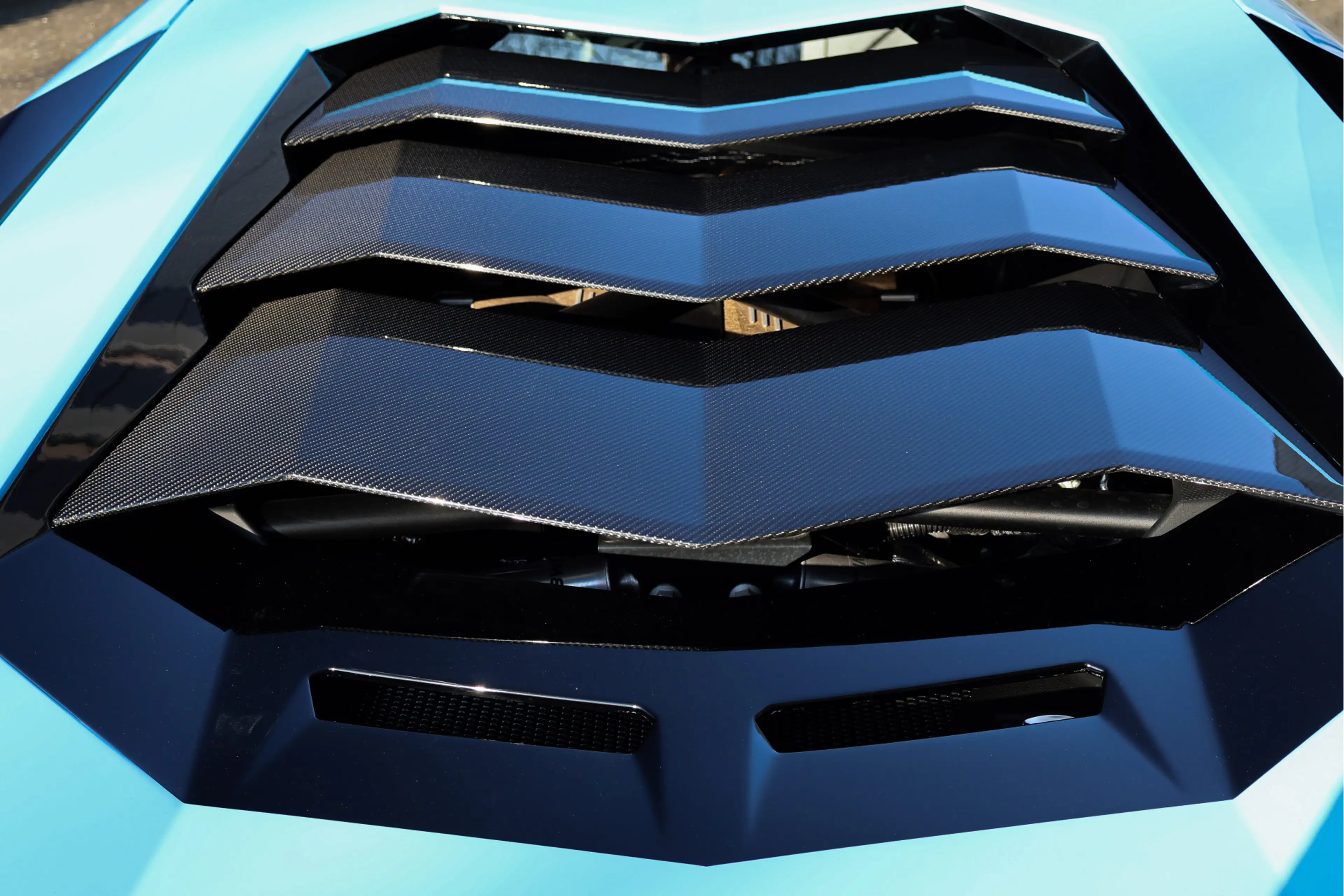 Lamborghini Aventador Ultimae 6.5 V12 | 1 OF 350 | AD PERSONAM EXTERIOR — photo 37