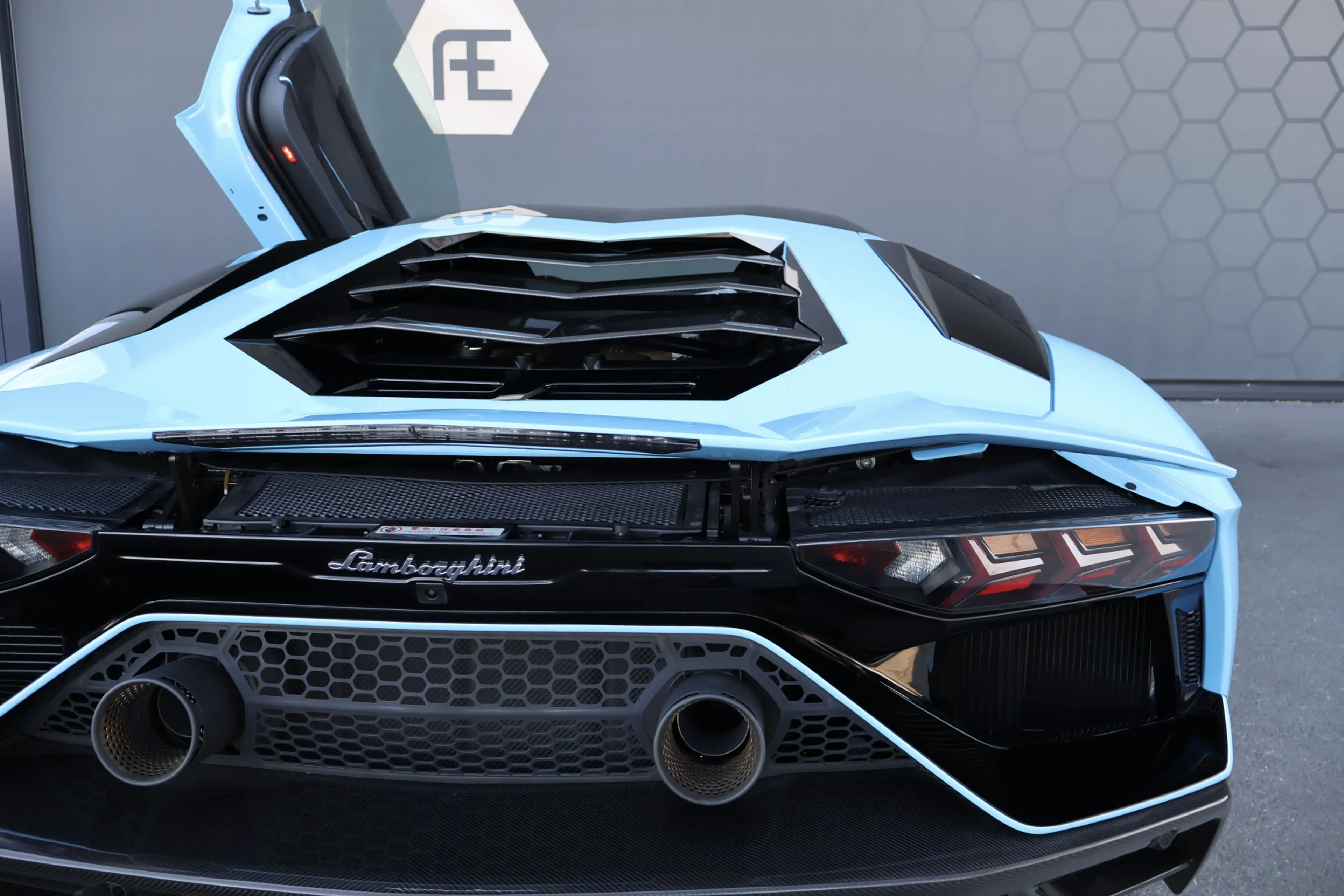 Lamborghini Aventador Ultimae 6.5 V12 | 1 OF 350 | AD PERSONAM EXTERIOR — photo 27